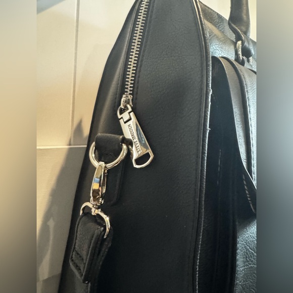 Steve Madden Black Leather Purse NWT - Picture 3 of 6